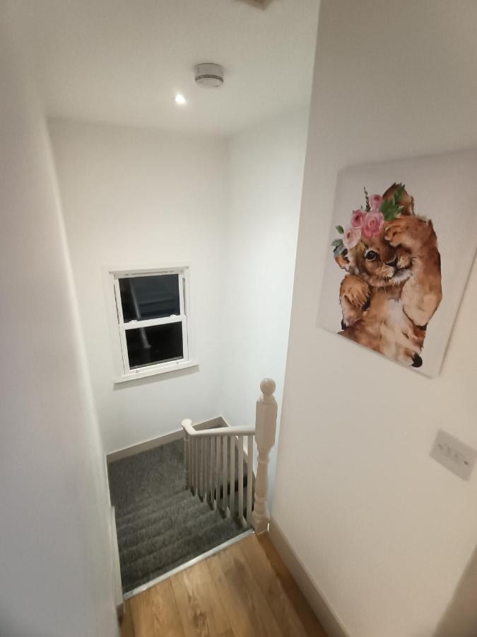 Lovely 1 Bedroom Apartment In לונדון מראה חיצוני תמונה